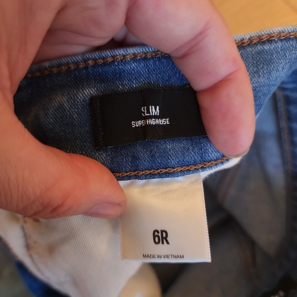 Express Slim Super Hise Rise Jeans - Picture 10 of 12